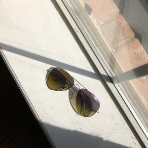 Purple rayban aviators